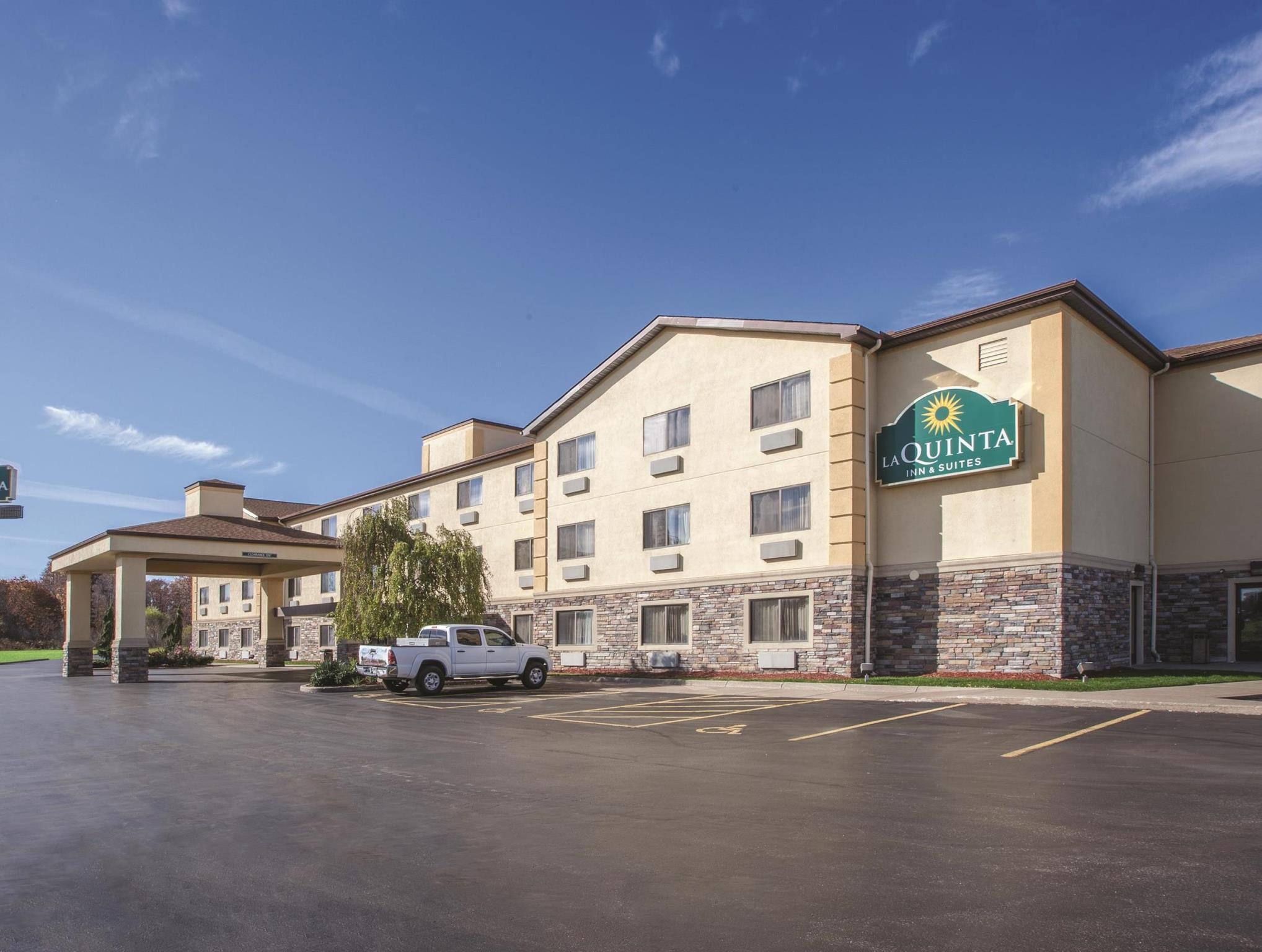 Hotel La Quinta By Wyndham Erie 3*
