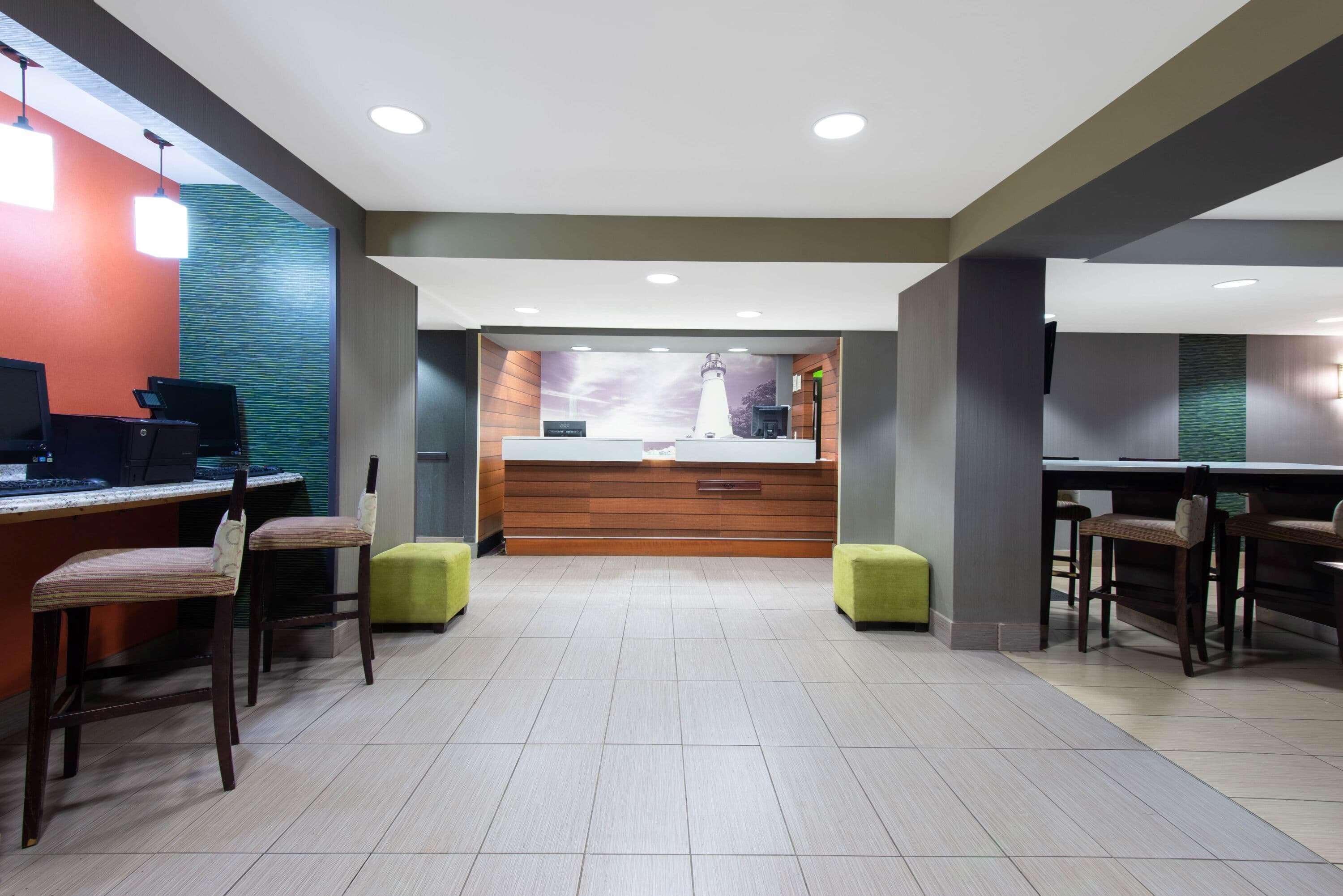 Hotel La Quinta By Wyndham Erie